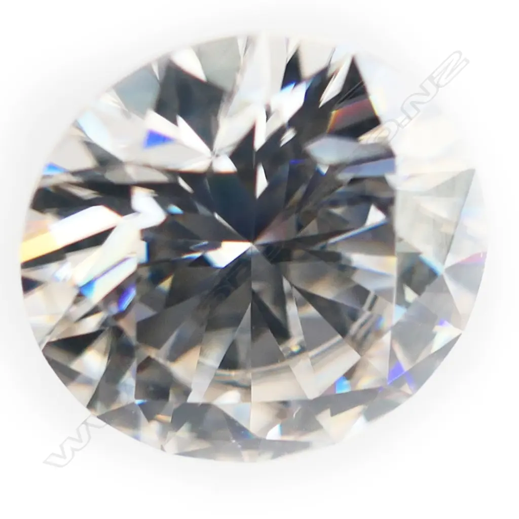 5CT ROUND BRILLIANT CUT MOISSANITE (with GRA report) Image 1++
