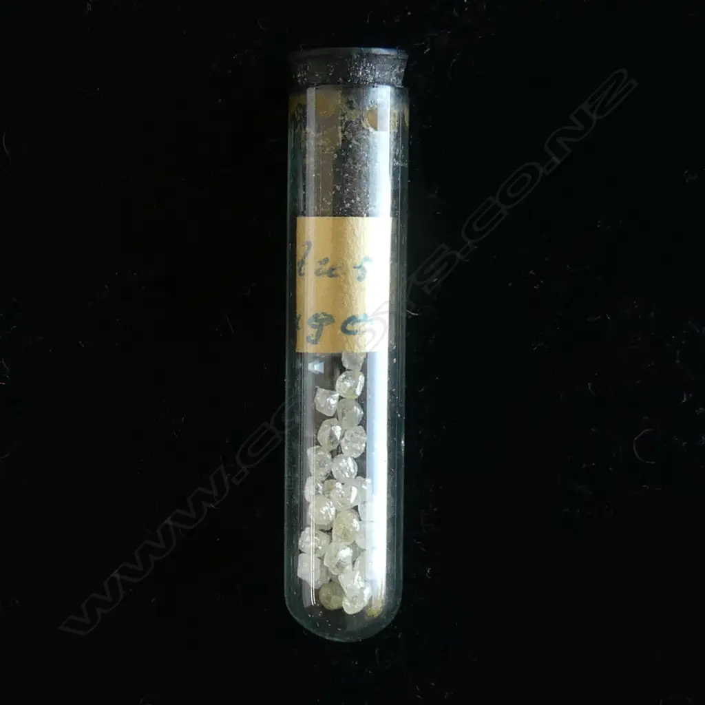 GLASS TUBE OF 5CT RAW DIAMONDS - AFRICAN CONGO 1950 Image 1++
