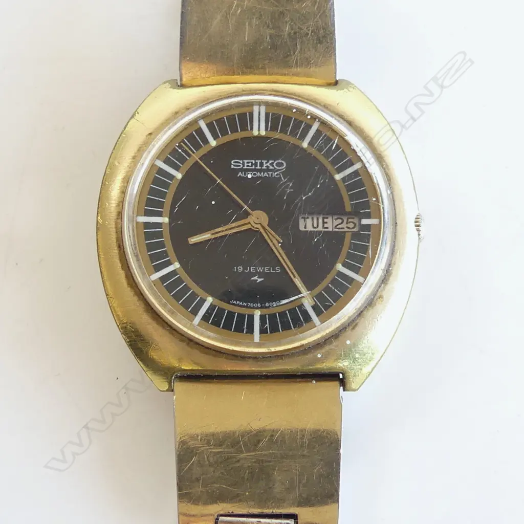 VINTAGE BOXED SEIKO AUTOMATIC GENT'S WRISTWATCH 19 JEWEL apparently running Image 1++