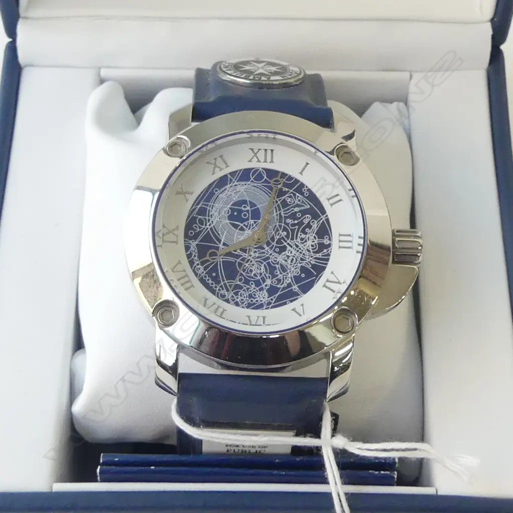 MINT & BOXED BBC GENTS COLLECTORS WRIST WATCH  Image 1++