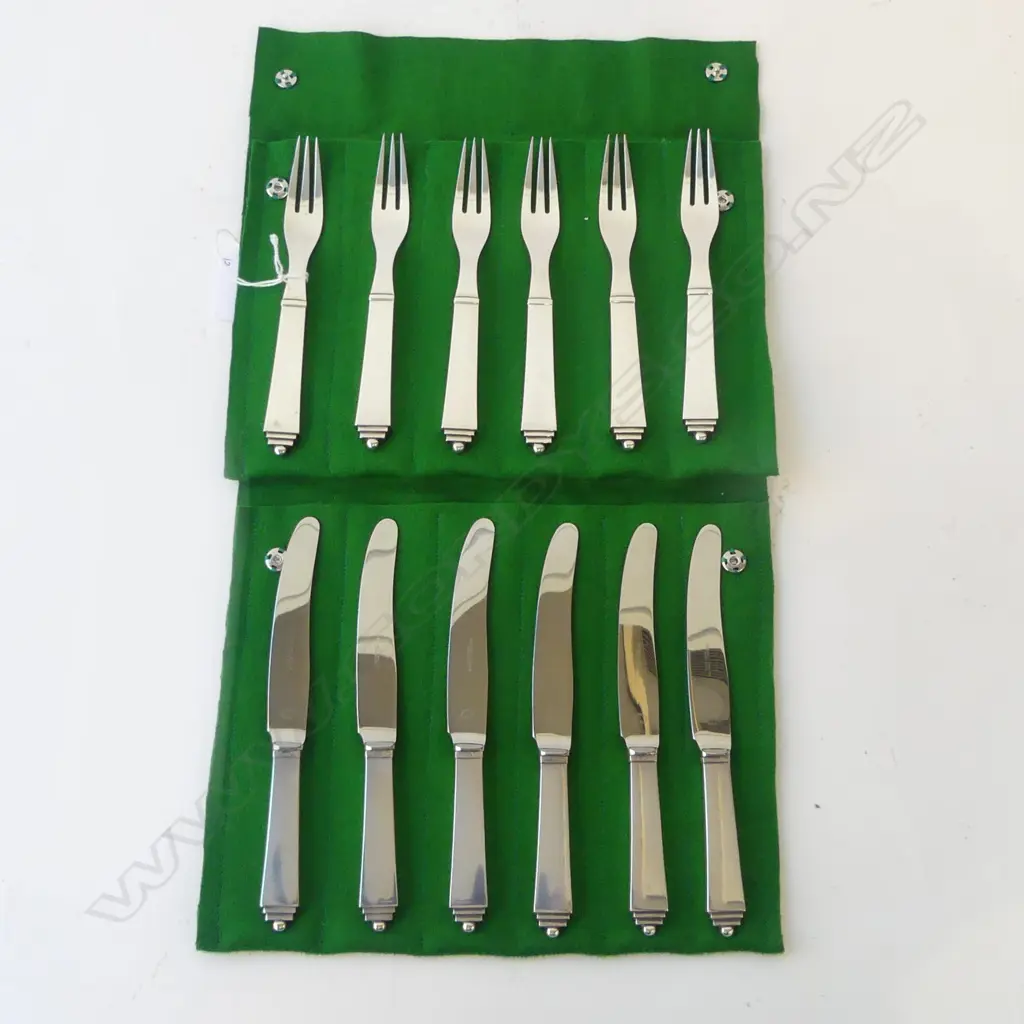 12 PCE GEORG JENSEN STERLING SILVER PYRAMID PATTERN FRUIT KNIVES & FORKS L.165mm 420gms Image 1++