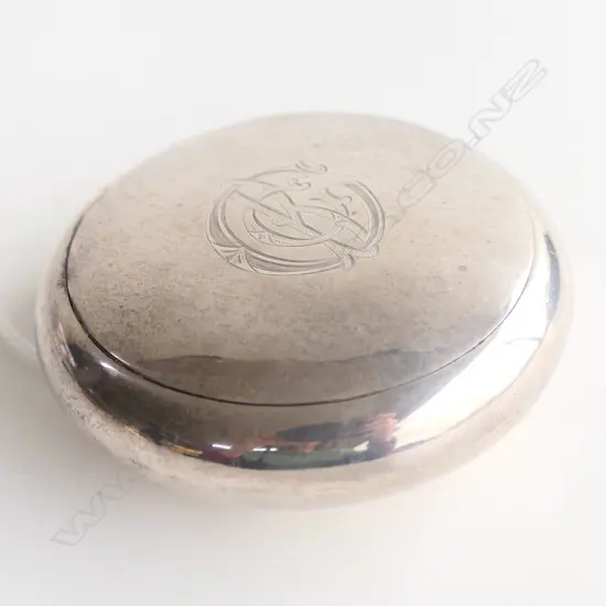 SILVER TOBACCO BOX compressed round Chester 1876 93gms