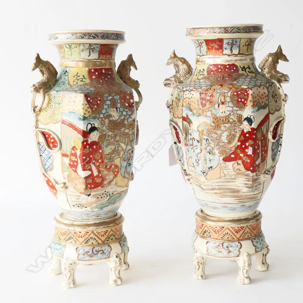 PR SATSUMA VASES ON STANDS H.400mm Image 1++