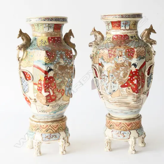 PR SATSUMA VASES ON STANDS H.400mm