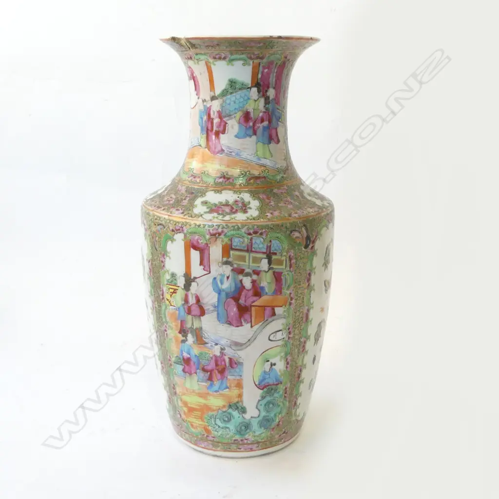 LG CHINESE FAMILLE ROSE VASE H.380mm FAULTS Image 1++