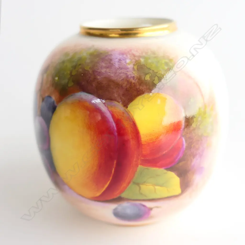 (25374) ROYAL WORCESTER SM POT, GOLDEN FRUIT signed Maybury, H.80mm Image 1++