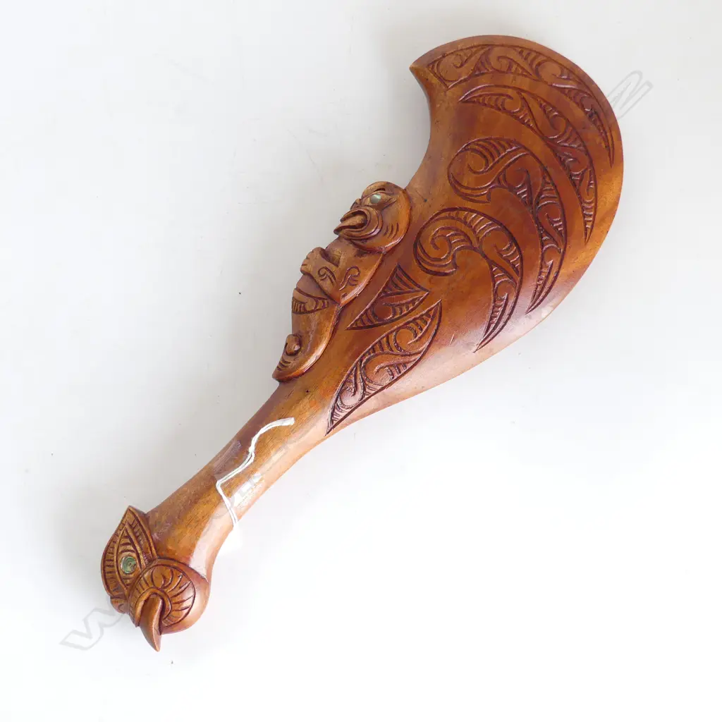 CARVED WOODEN MAORI PATU L.350mm  Image 1++