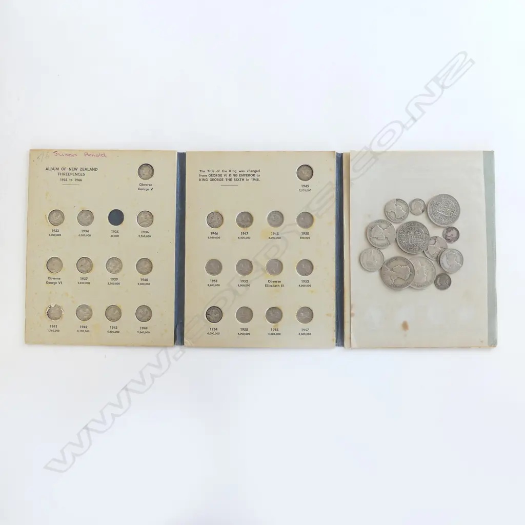 BOOKLET OF EARLY NZ THREEPENCE AND BAG OF PRE-1946 UK NZ & AUS SILVER COINS Image 1++