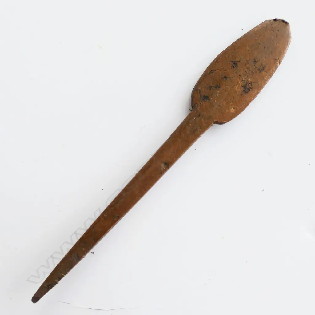 4 NATIVE INUIT COPPER & SEAL BONE TOOLS/IMPLEMENTS Longest 360mm 2 with no handles Image 1++