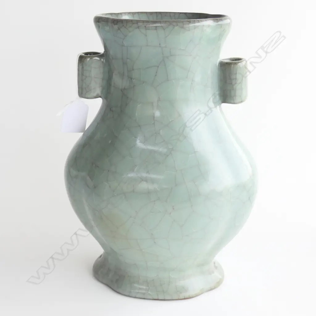 CHINESE CELADON ARROW VASE H.260mm Image 1++