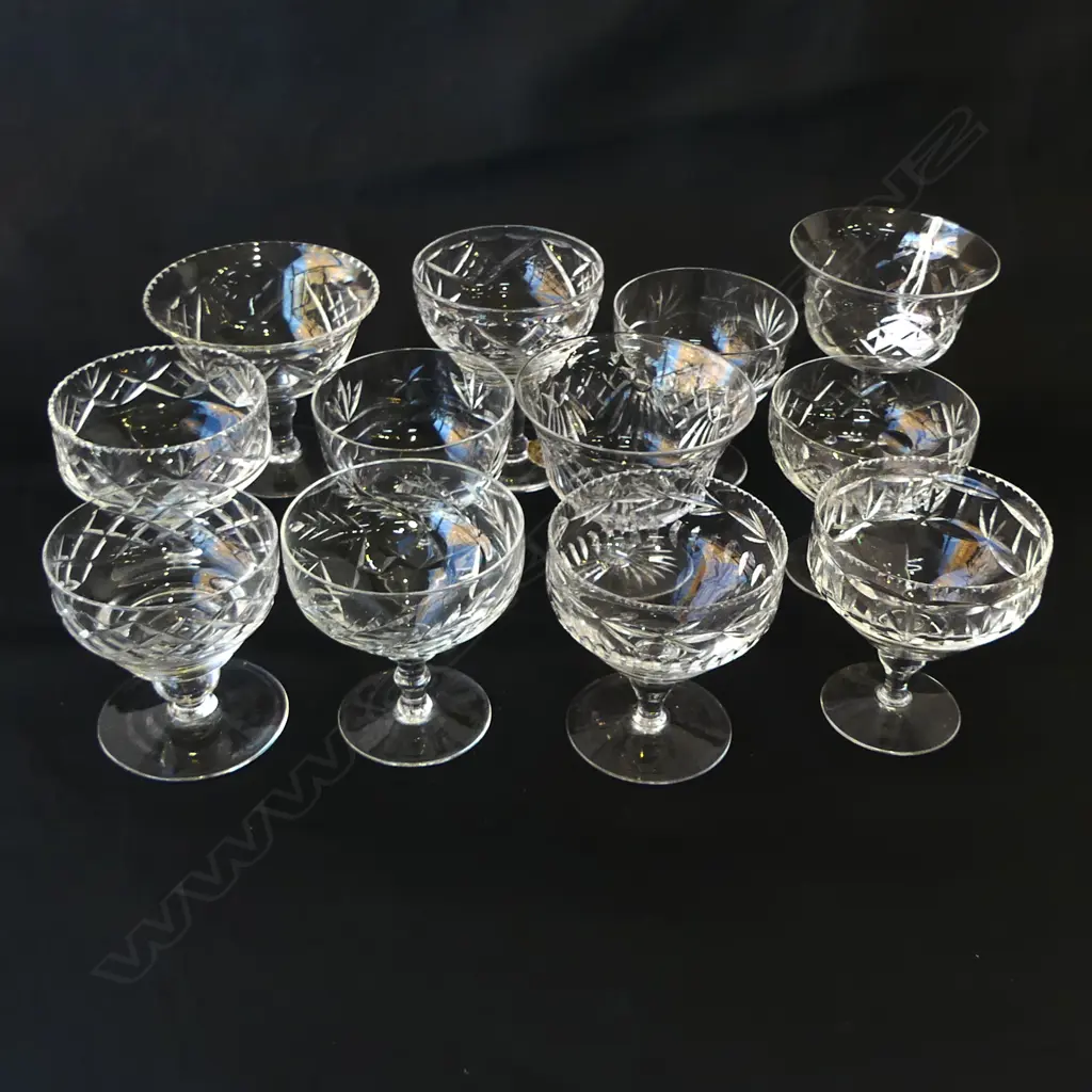 12 QUALITY CUT CRYSTAL GLASSES BY WEBB CORBETT, TUDOR ETC, H.85MM-120MM Image 1++