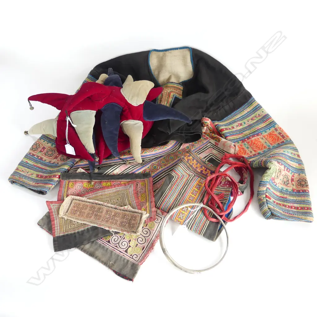 VIETNAMESE HILL TRIBE EMBROIDERED APRON & JACKET + 4 PANELS + ETHNIC SILVER METAL NECKLACE + JESTERS HAT Image 1++