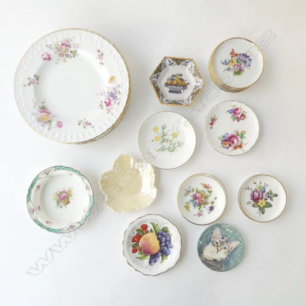 ROYAL CROWN DERBY LUNCH PLATES & VARIOUS ASST DISHES ROYAL DOULTON, BELLEEK ETC Image 1++
