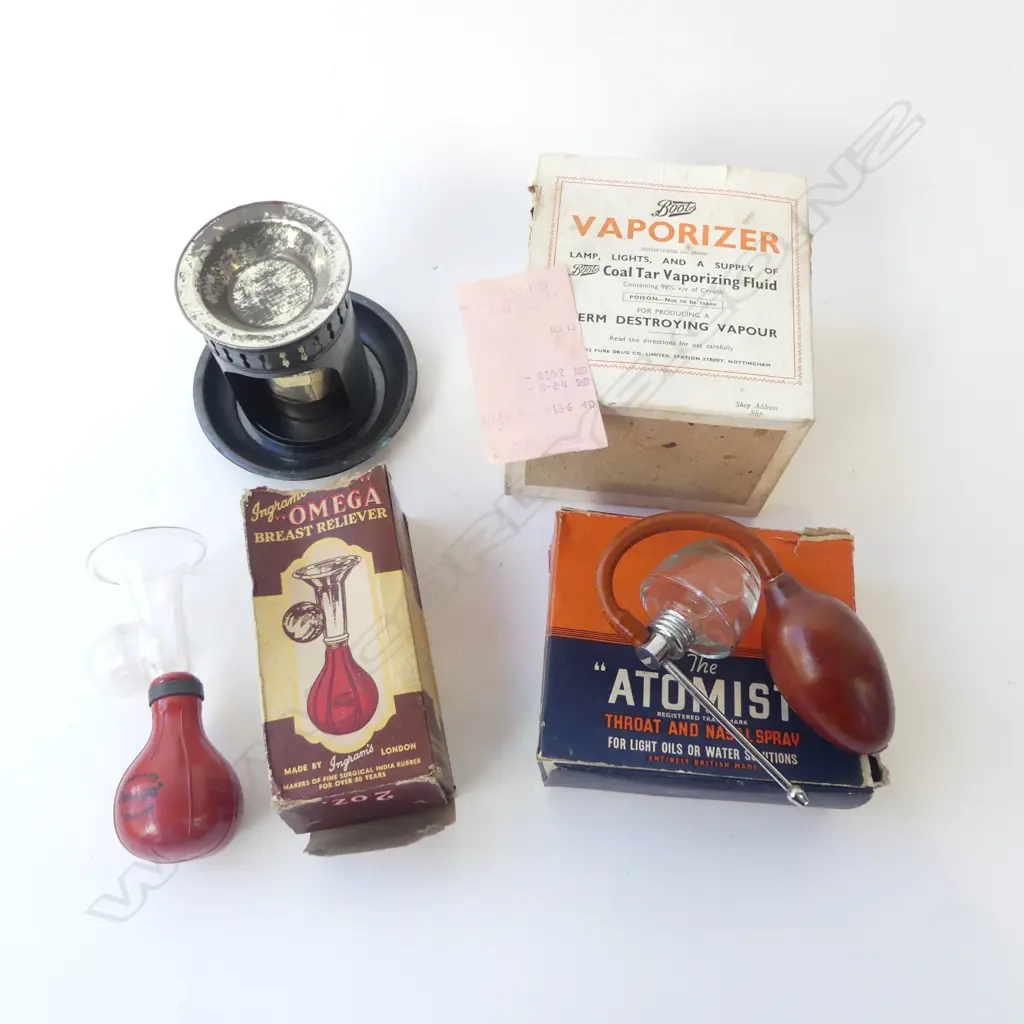 VINTAGE VAPORIZER, OMEGA BREAST RELIEVER, ‘THE ATOMIST THROAT & NASAL SPRAY’ IN BOXES Image 1++