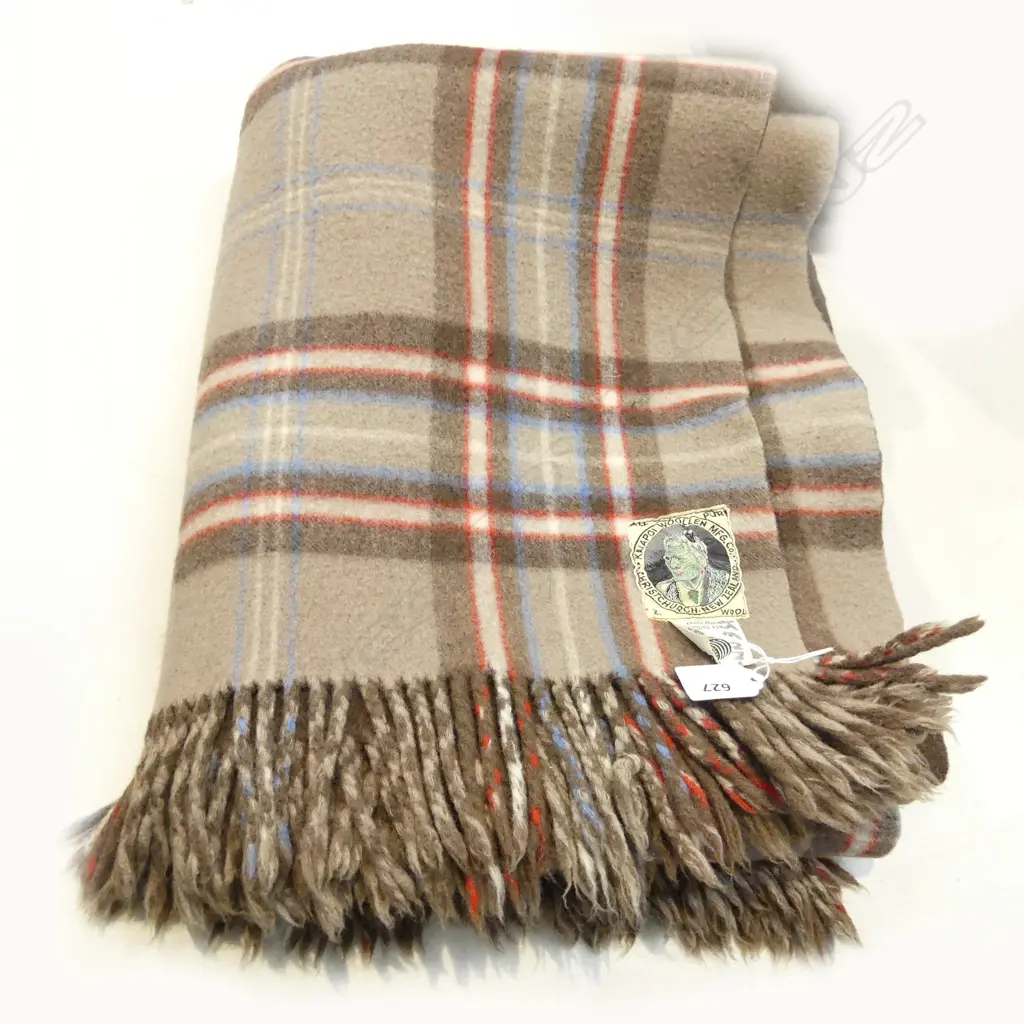 KAIAPOI WOOLLEN MFG. Co. BLANKET w. MAORI CHIEF LABEL Image 1++