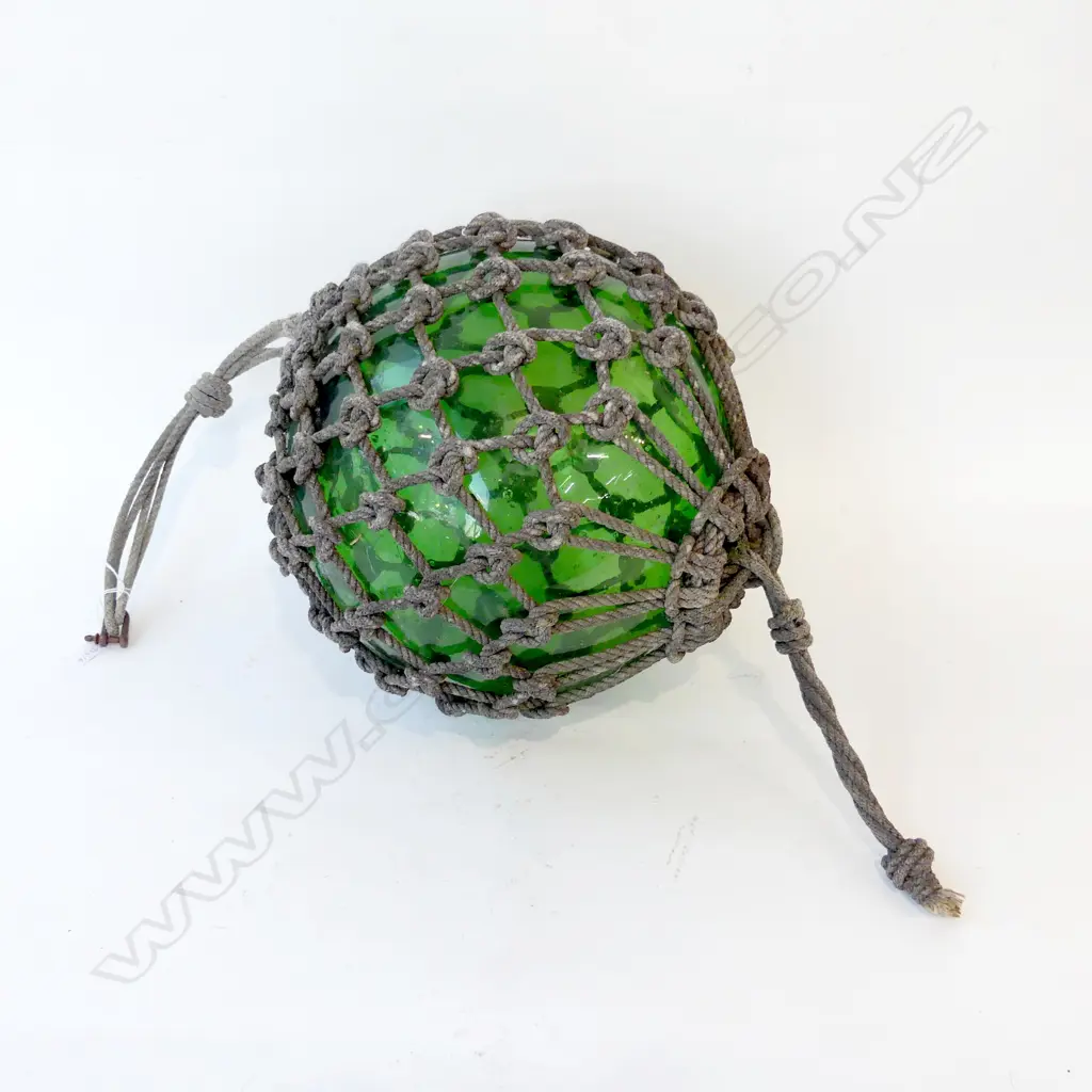OLD GLASS FISHING FLOAT w. NETTING 300mm dia hand blown Image 1++