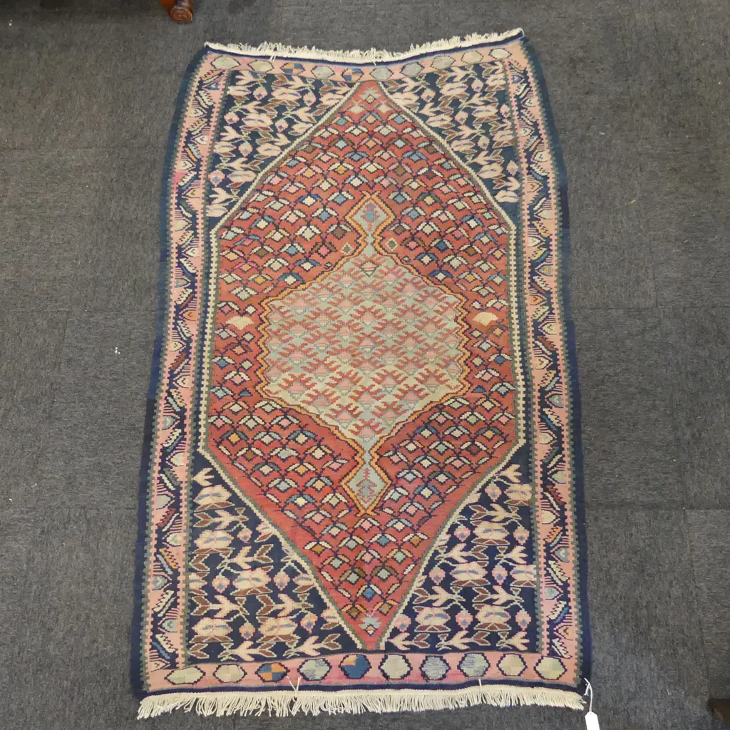 (25) QUALITY BIGAR KELIM RUG diamond medallion & rosettes 1650 X 1020mm Image 1++