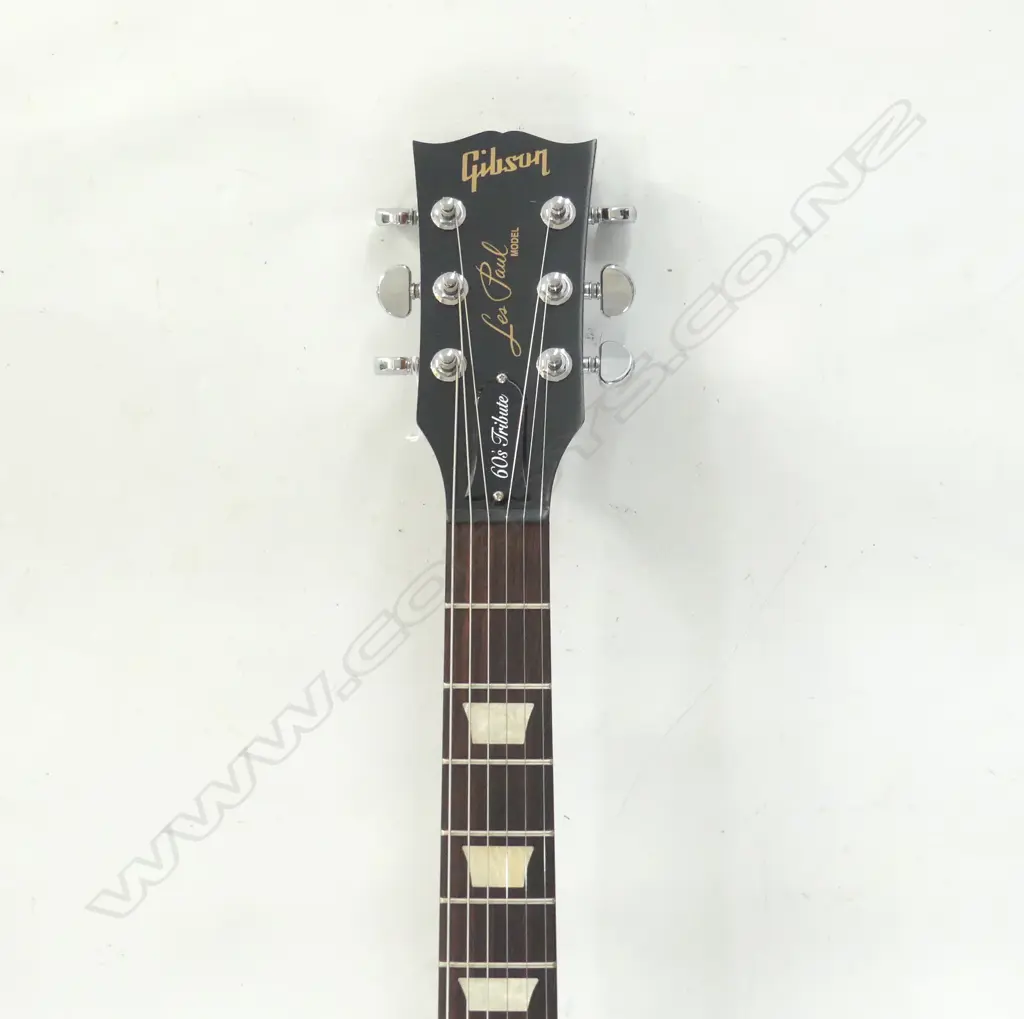 GIBSON LES PAUL 60S TRIBUTE ELECTRIC GUITAR WITH HARD CASE Image 1++