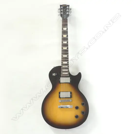 GIBSON LES PAUL 60S TRIBUTE ELECTRIC GUITAR WITH HARD CASE