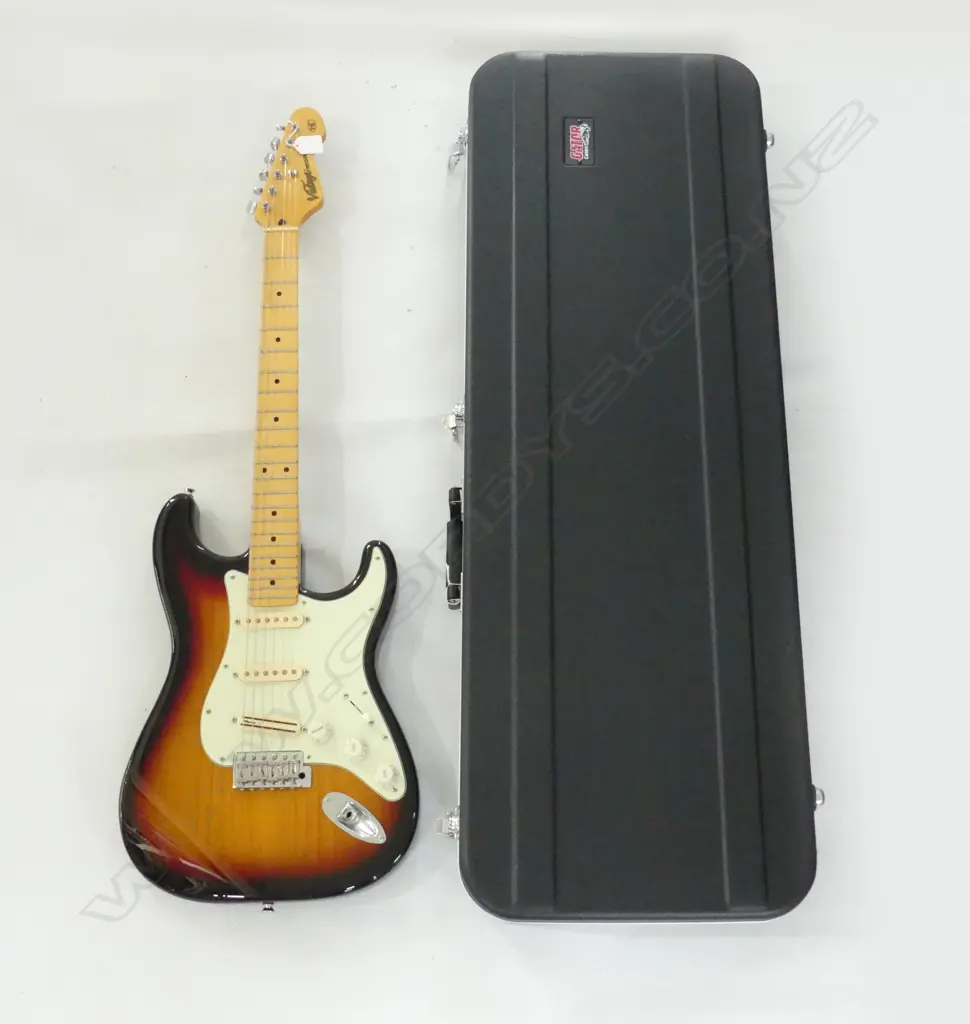 ELECTRIC GUITAR WITH SEYMOUR DUNCAN PICKUPS WITH HARD CASE Image 1++