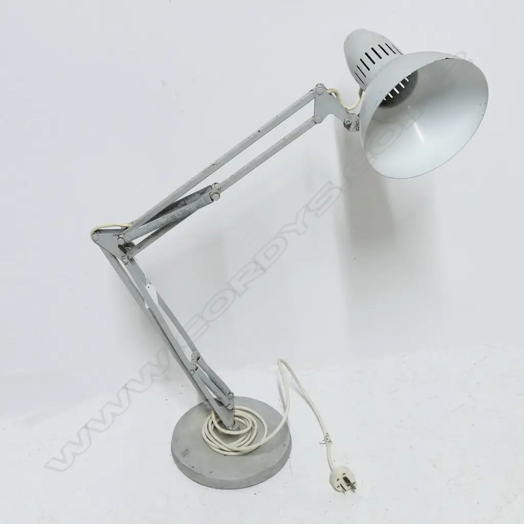 GREY PAINTED ANGLE POISE LAMP Image 1++