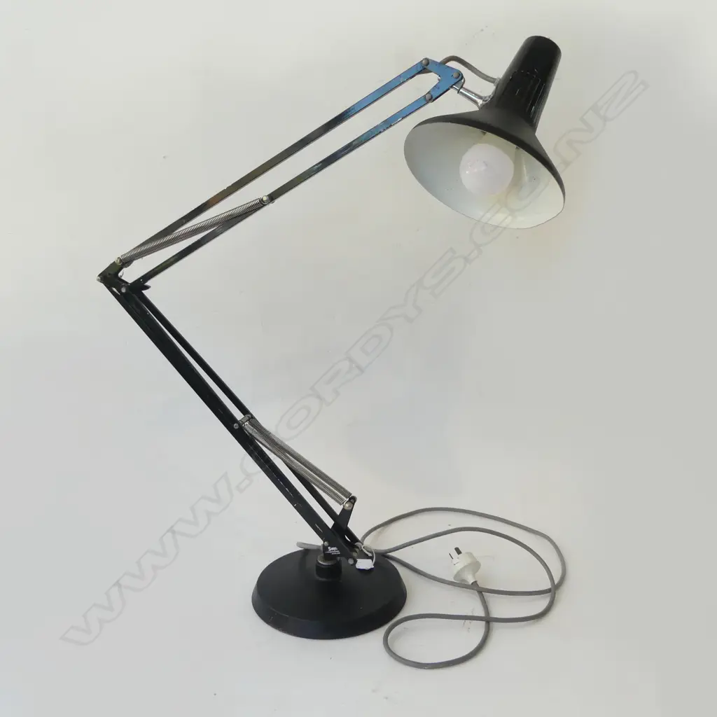 BLACK ANGLE POISE LAMP Image 1++