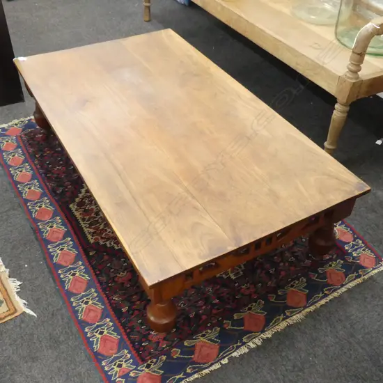 INDONESIAN TEAK? COFFEE TABLE 1395x790x360mm