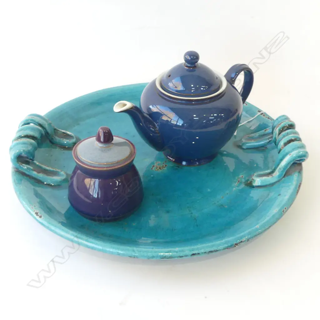 POTTERY PLATTER AND DENBY TEAPOT/SUGAR Image 1++