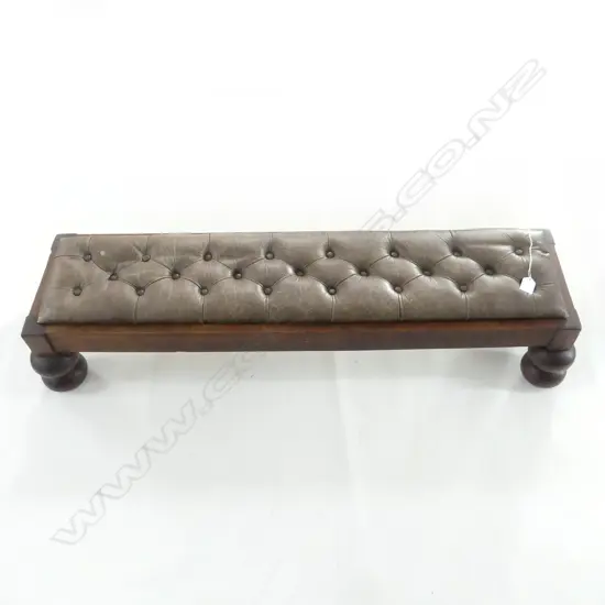 ANTIQUE LONG LEATHER FOOTSTOOL/KNEELER w TURNED WOODEN FEET