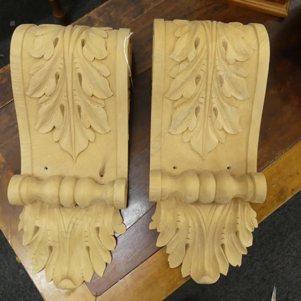 PR CARVED KAURI CORBELLS H.470mm Image 1++