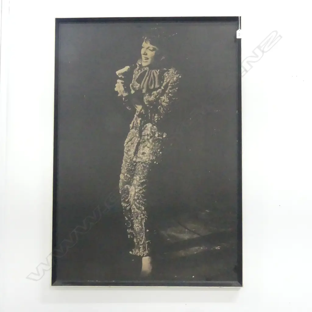 LG JUDY GARLAND PRINT - SCRATCH TO FACE 1030x710mm Image 1++