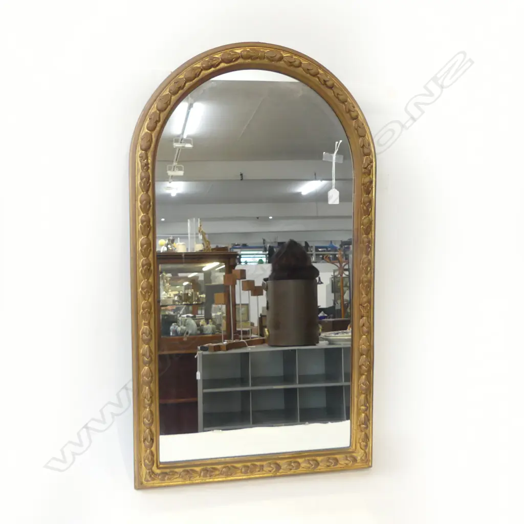GILT FRAMED MIRROR 1030x595mm Image 1++