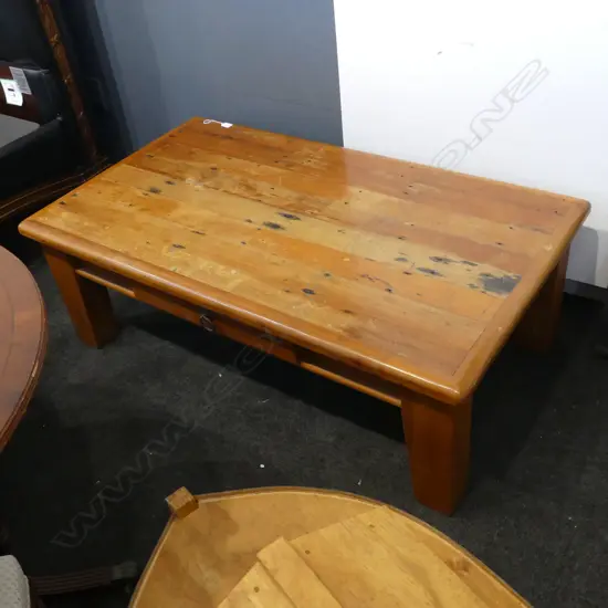 VERY SOLID RIMU COFFEE TABLE 1300 x 730mm