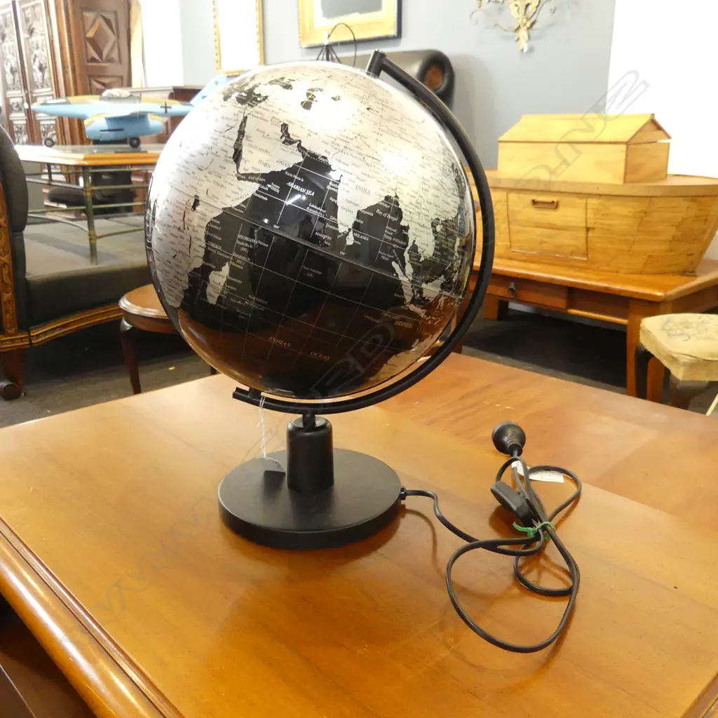 GLOBE LAMP H.430mm Image 1++