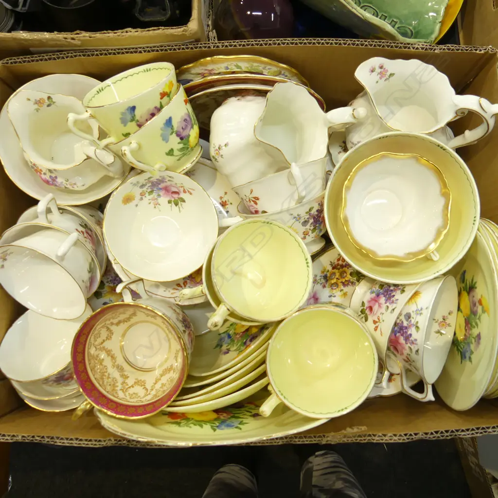 ASST. ROYAL CROWN DERBY CHINA Image 1++