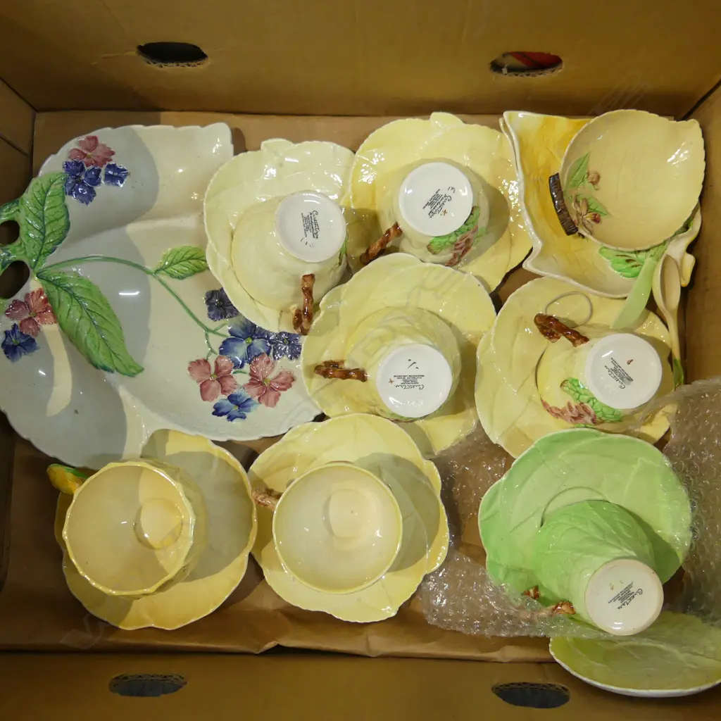 SMALL COLLECTION CARLTONWARE  7 C/S  4 DISHES  ETC Image 1++
