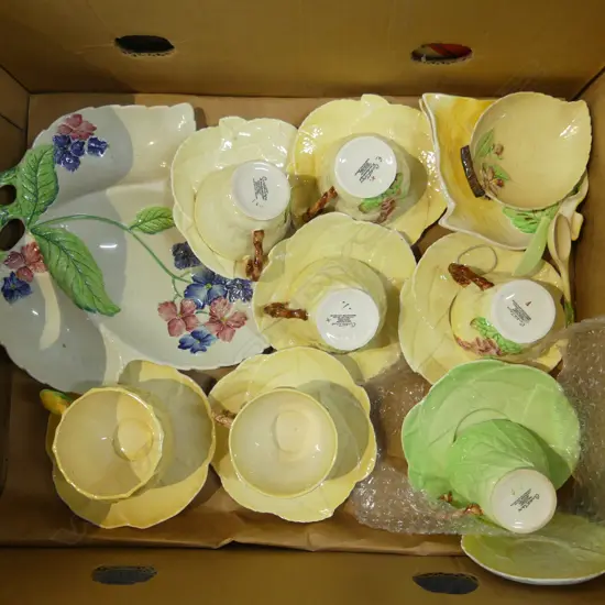 SMALL COLLECTION CARLTONWARE  7 C/S  4 DISHES  ETC