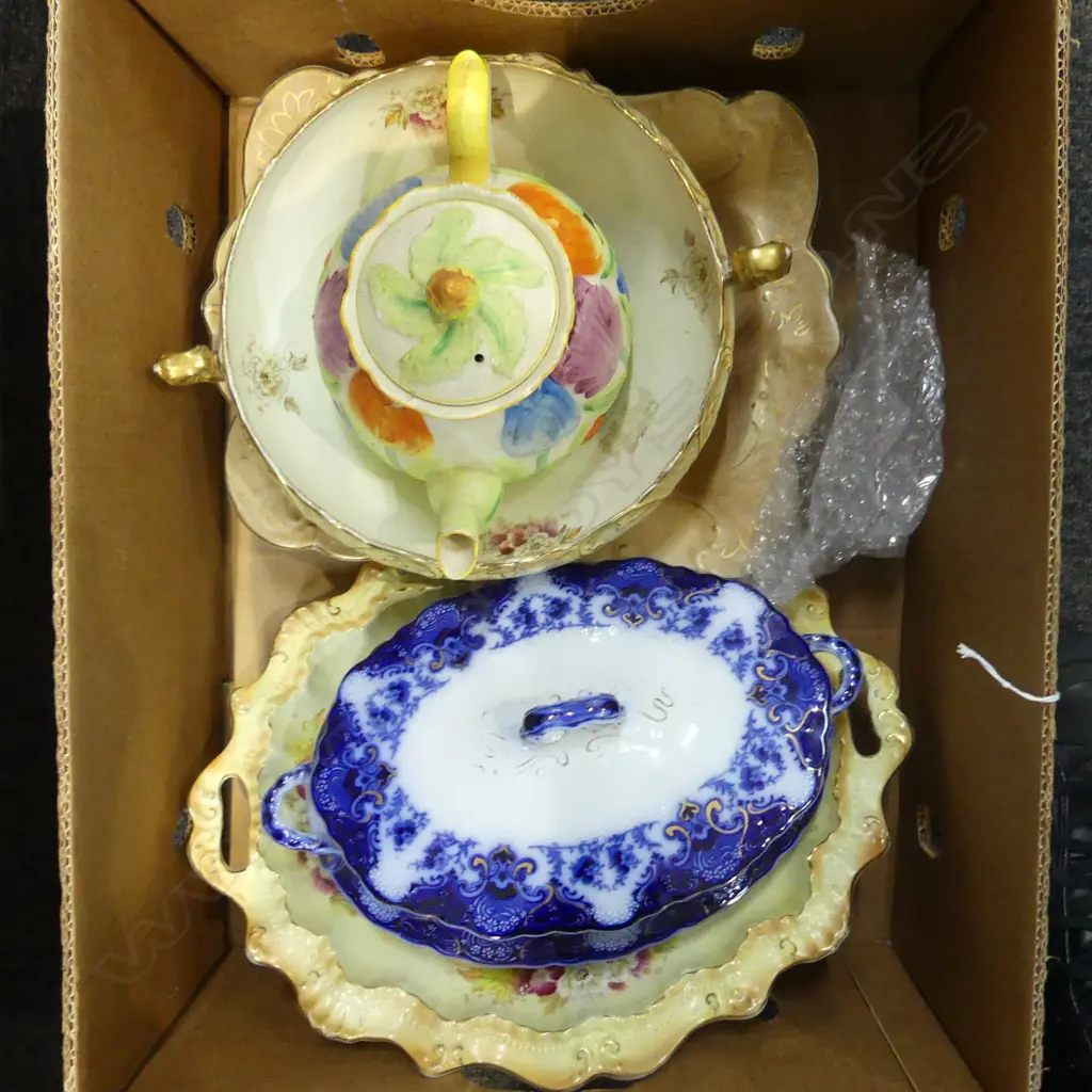 BOX LOT 3 EDWARDIAN DISHES FLOW BLUE LIDDED TURREEN  & FLORAL TEAPOT  Image 1++