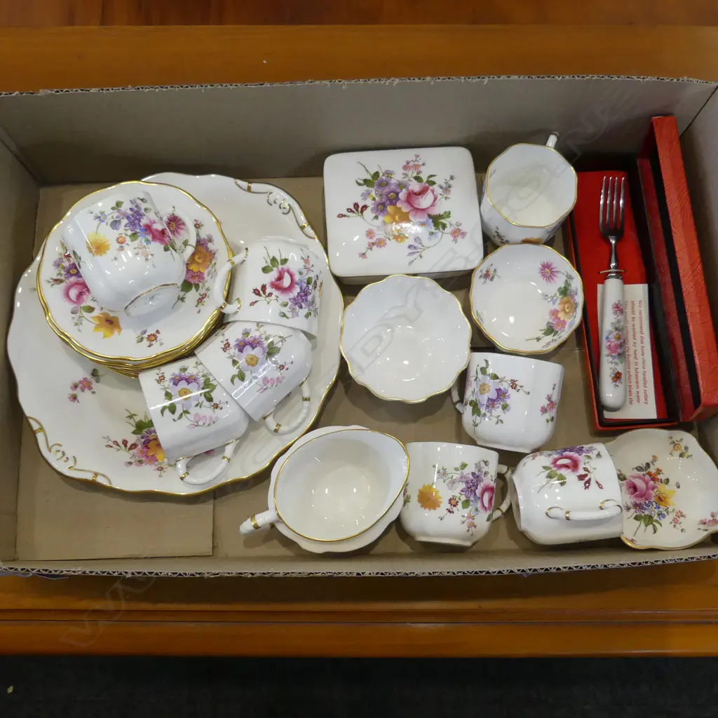 COLLECTION RCD CHINA SANDWICH PLATE  7 COFFEE CANS & SAUCERS  CREAM SUGAR 2DISHES & LIDDED BOX DIA110MM Image 1++