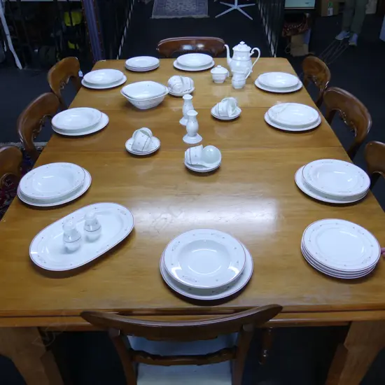 LG 8 PLACE VILLEROY & BOCH 'ARAGON' DINNER SERVICE