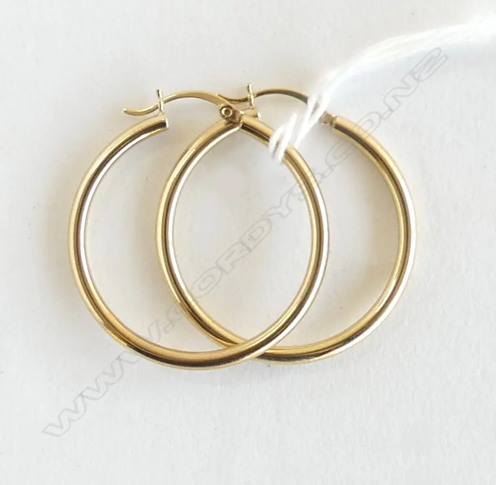 PR 9ct YELLOW GOLD LGE HOOP EARRINGS 2.25gms Image 1++