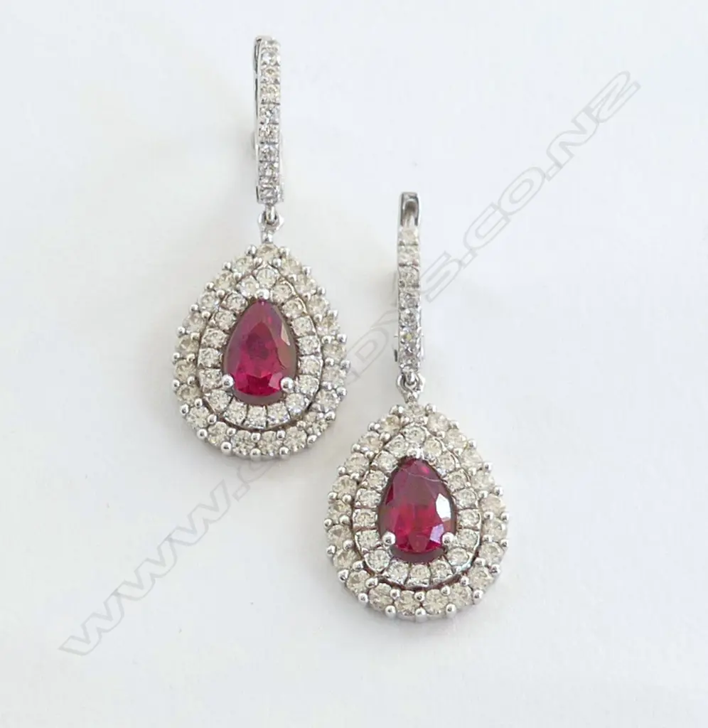 PR STG EARRINGS Image 1++
