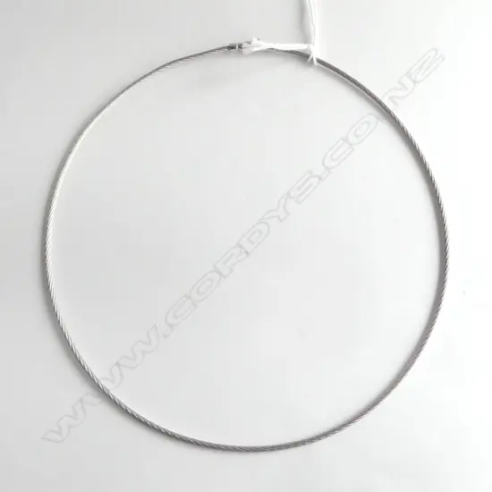 18ct WHITE GOLD OMEGA CHAIN, STAMPED, 10.7gms, new old stock