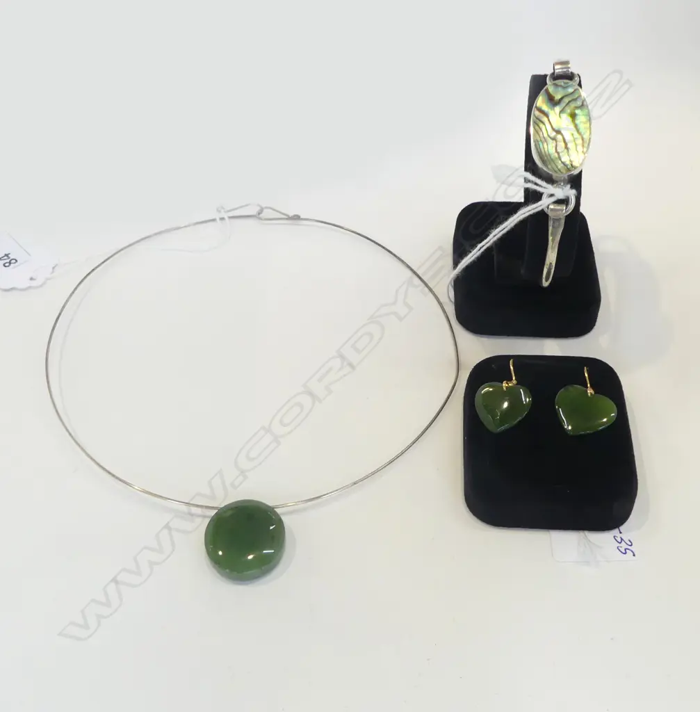 3 PC SILVER/JADE CHOKER, PR JADE & GOLD? EARRINGS & SILVER/PAUA SHELL BRACELET new old stock Image 1++