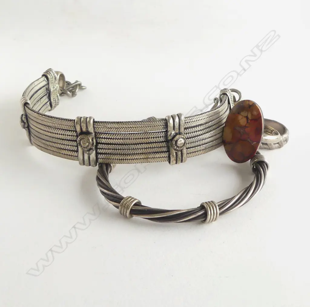 SILVER BANGLE + BRACELET + 2 RINGS Image 1++