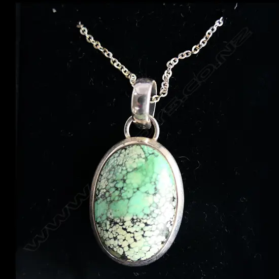 TURQUOISE & SILVER PENDANT & CHAIN new old stock