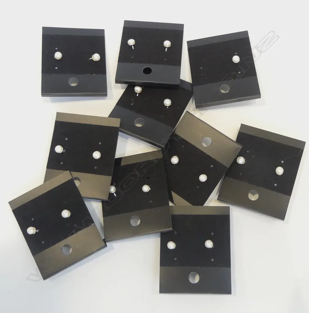 10 PR SILVER & PEARL EARRINGS, NEW Image 1++
