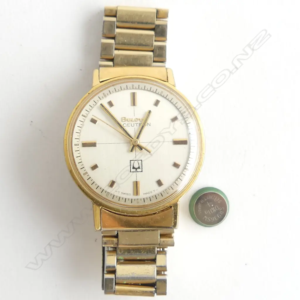 BULOVA  ACCUTRON GENT'S VINTAGE WRIST WATCH requires battery Image 1++