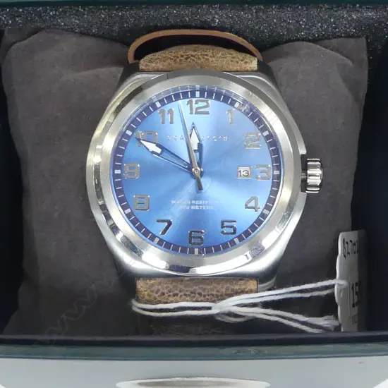 MINT & BOXED PERRY ELLIS 100 METER GENTS DIVE WRIST WATCH 