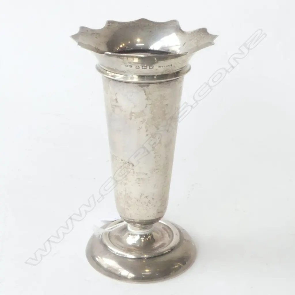 S/SILVER SPEICIMAN VASE 80GRMS  Image 1++